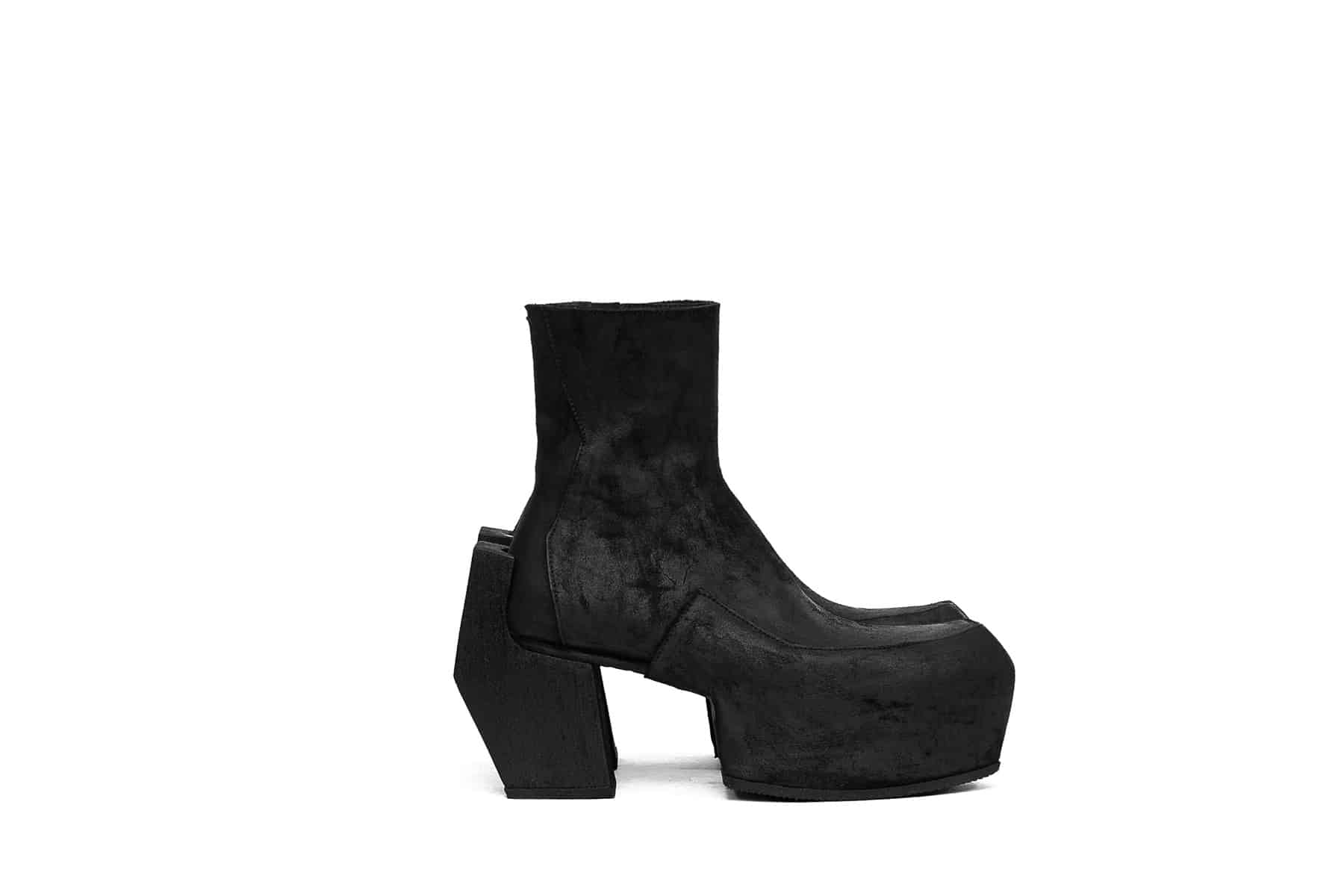 no.81 platform boots